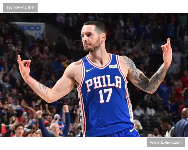 《激情与速度的交织 NBA赛场上的篮球艺术与动感绘画》 《激情与速度的交织 NBA赛场上的篮球艺术与动感绘画》
